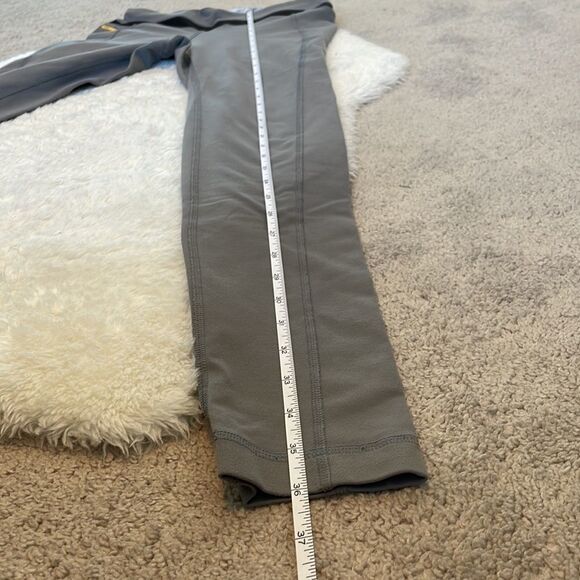 Lole Light Gray Leggings Size Small - Picture 12 of 12